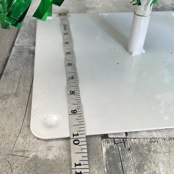 Red and green tensile Christmas trees. Approx 2 1/2 ft tall. Sits on metal base. - Picture 6 of 7